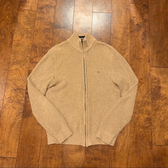 TOMMY HILFIGER Knitted Turtle Neck Sweater! - Picture 3 of 6